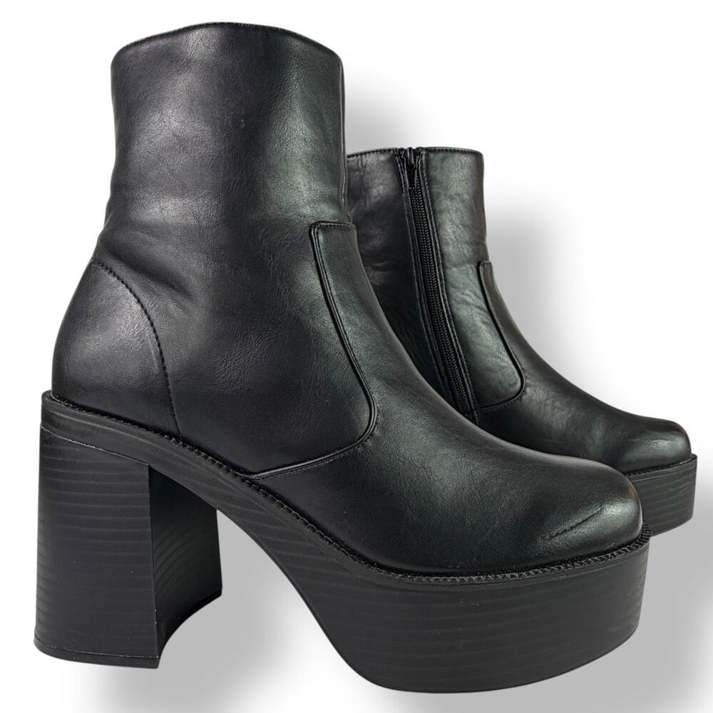 Madden Girl Grace Y2K-Inspired Black Chunky Platform Ankle Boots Women’s 9 M - Picture 2 of 12